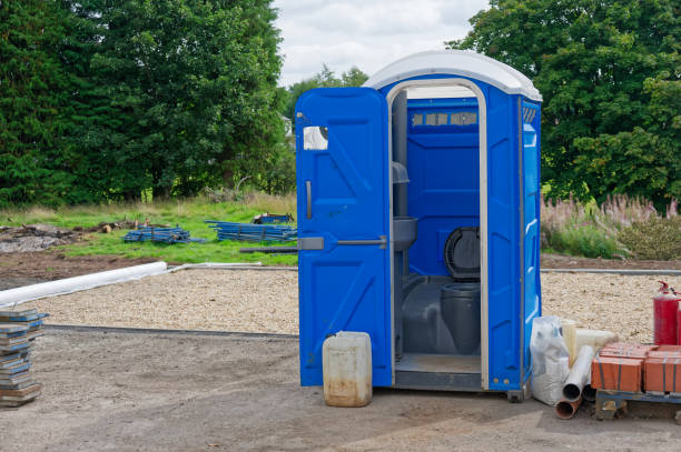 Best VIP or Luxury Restroom Trailers  in Raymond, WI